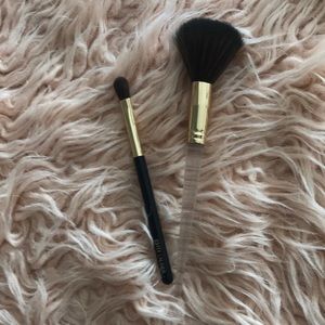 2 Estee Lauder brushes